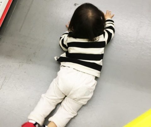 子供のイヤイヤ期はいつから始まる 親がイライラしない方法はあるか イナコド 田舎で子育てをしてます 子供のイヤイヤ期はいつから始まる 親がイライラしない方法はあるか イナコド 田舎で子育てをしてます