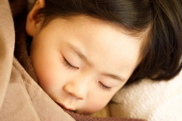 夜泣きはいつまでする 3歳でも続く原因と夜驚症との違いも イナコド 田舎で子育てをしてます 夜泣きはいつまでする 3歳でも続く原因と夜驚症との違いも イナコド 田舎で子育てをしてます