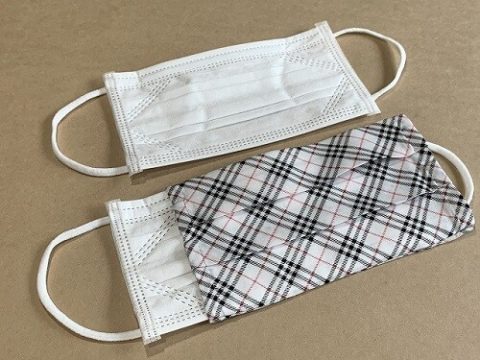 マスクカバーの作り方 プリーツ付きや立体タイプも簡単に手縫いできる イナコド 田舎で子育てをしてます